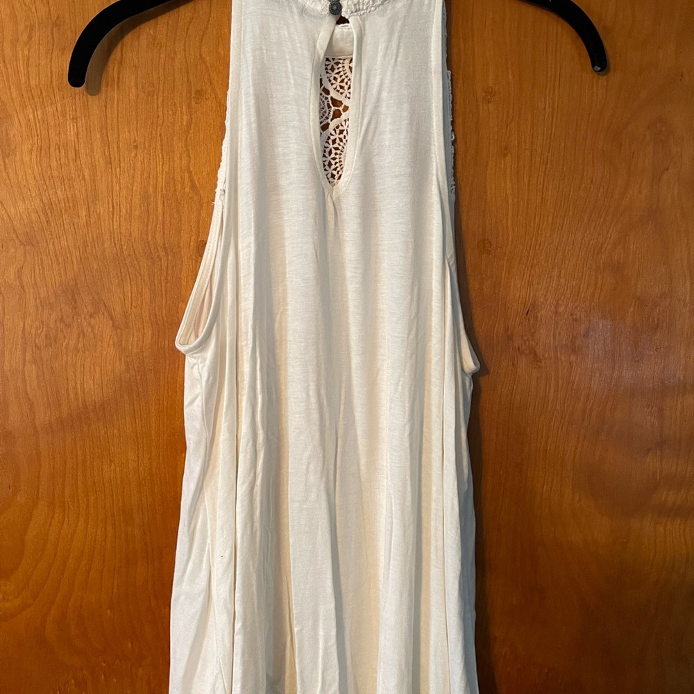 White lace floral tank top